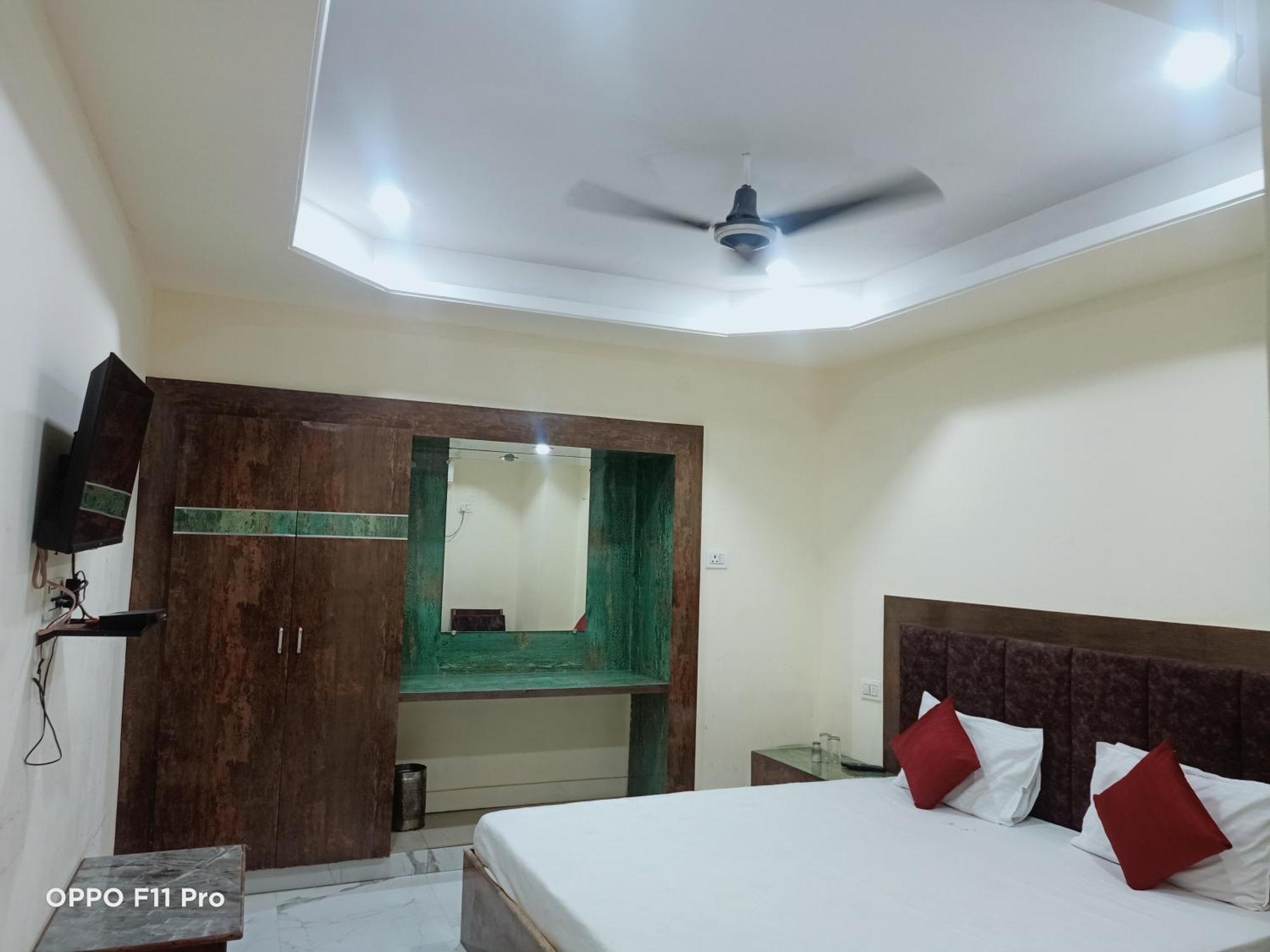 Hotel Ambassador Inn Gwalior Dış mekan fotoğraf